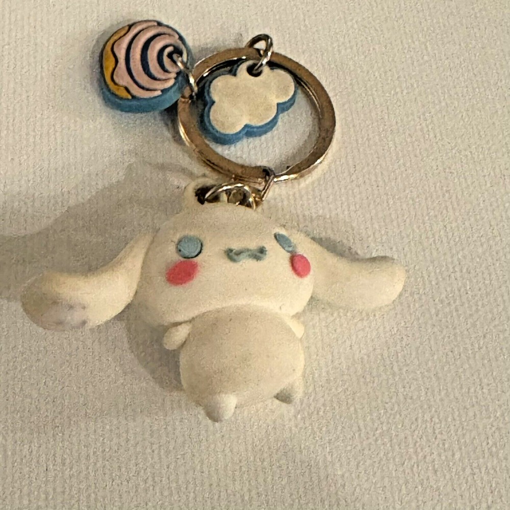 Hello Kitty Friends Cinnamon Roll Keychain Key Ring Collectible Bag Purse Fob